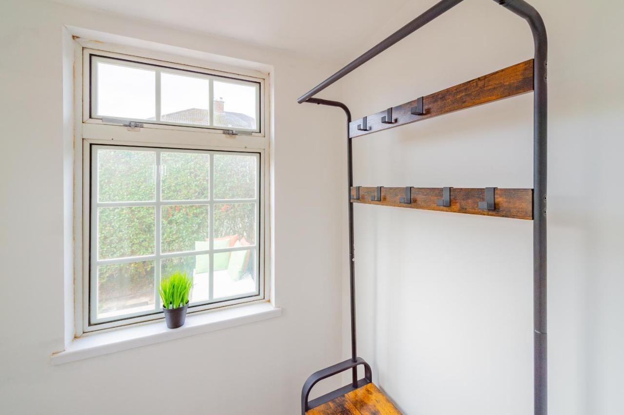 Studio Annexe By Papermill, Deeside - En-Suite, Heswall Eksteriør bilde