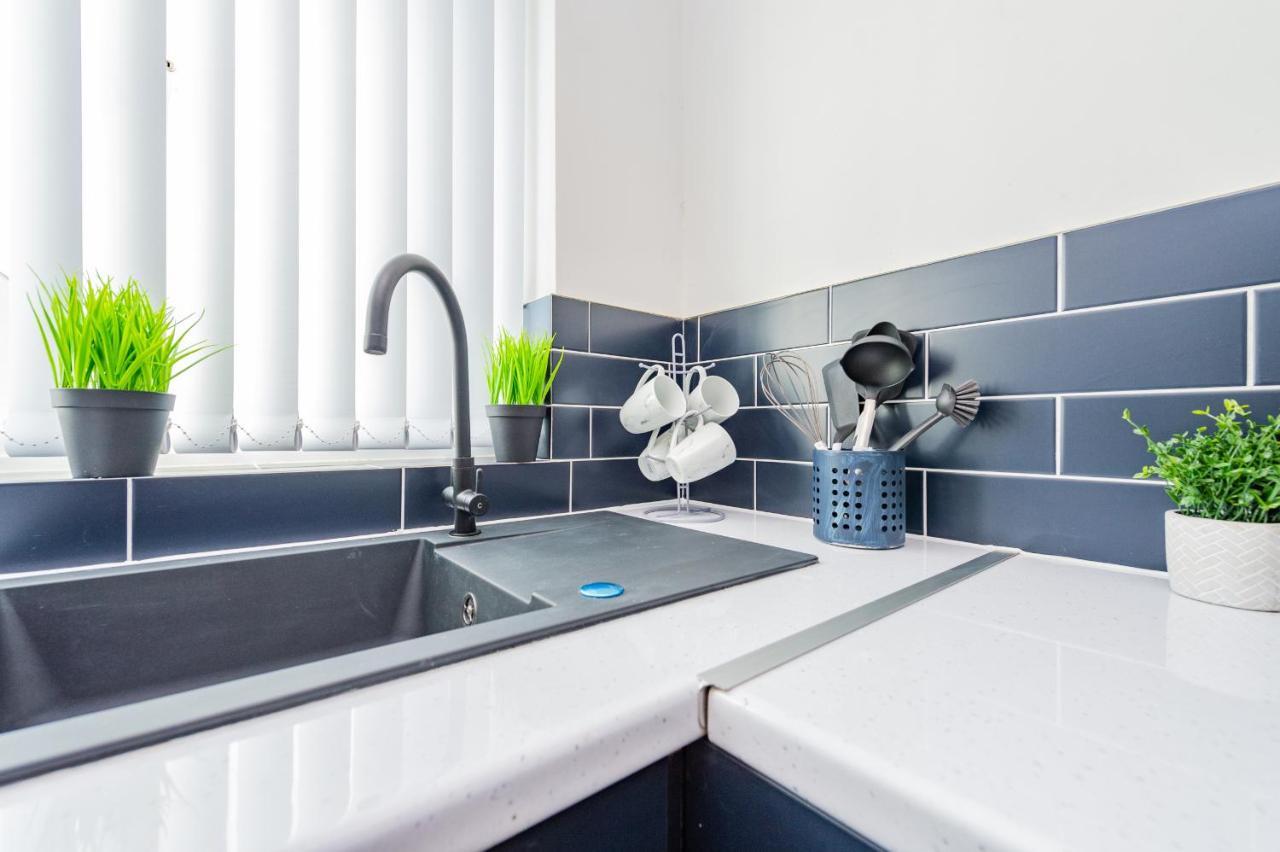 Studio Annexe By Papermill, Deeside - En-Suite, Heswall Eksteriør bilde